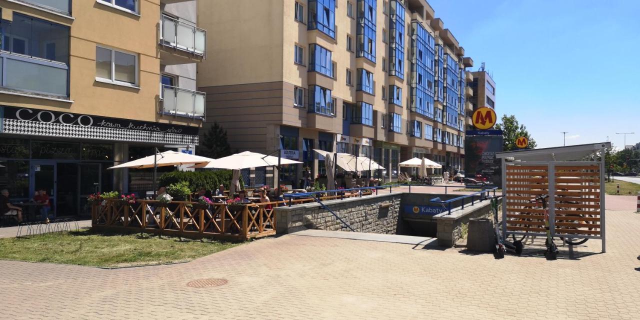 Classic Apartament Metro Kabaty Варшава Экстерьер фото